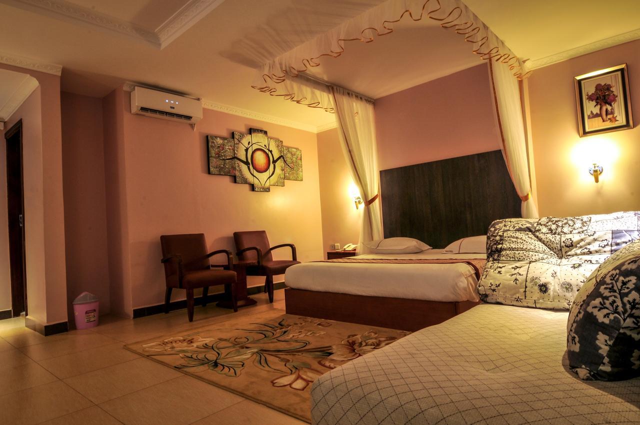 Russell Hotel Kampala Exterior photo